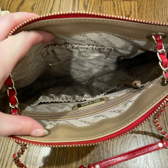 DKNY Red Saffiano Leather Shoulder Bag - Adjustable Chain Strap - Slightly Used - Picture 3 of 4